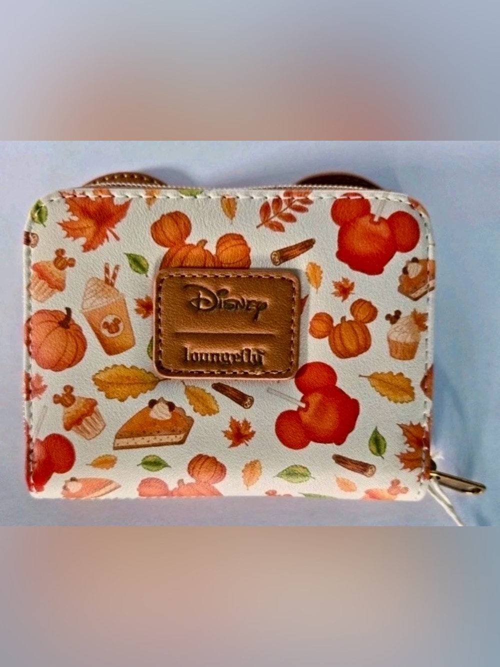 NEW Loungefly Disney Mickey Mouse Pumpkin Spice Fall Sweet Treats Zipper Wallet - Picture 2 of 4